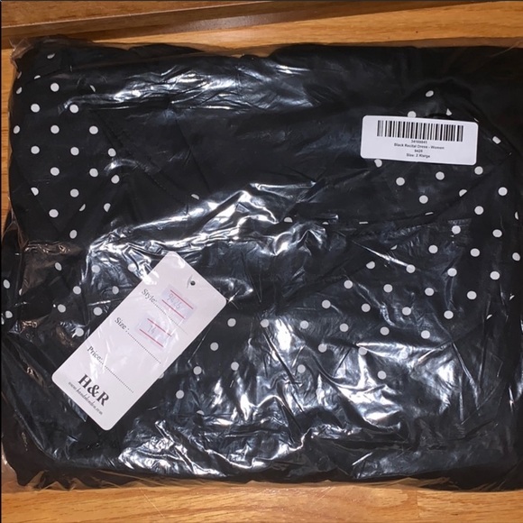 🚫DONATED🚫 - Picture 5 of 5